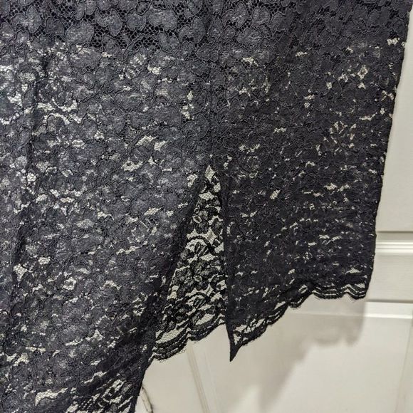 ARITZIA BABATON | Wilbur lace midi skirt in Black - Picture 6 of 9